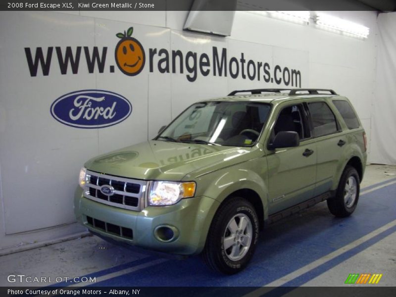 Kiwi Green Metallic / Stone 2008 Ford Escape XLS