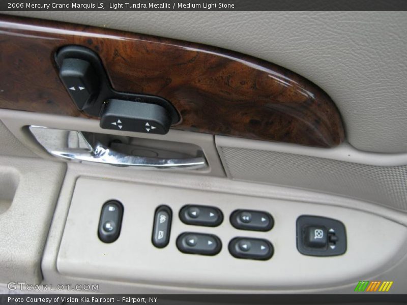 Light Tundra Metallic / Medium Light Stone 2006 Mercury Grand Marquis LS