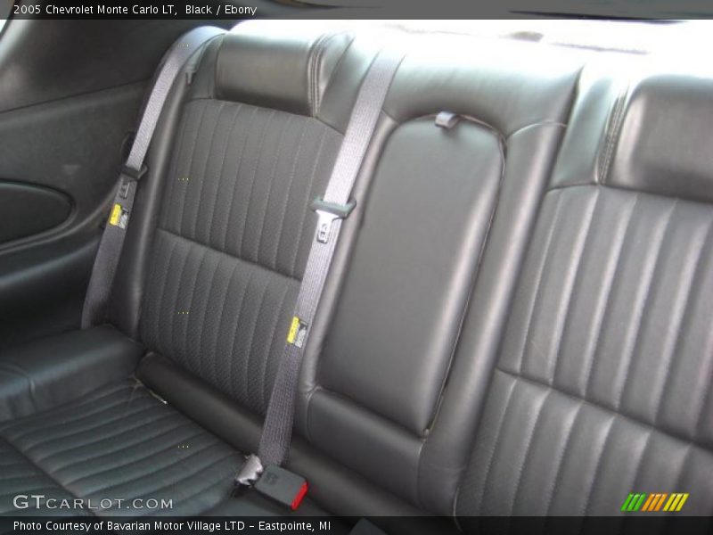  2005 Monte Carlo LT Ebony Interior