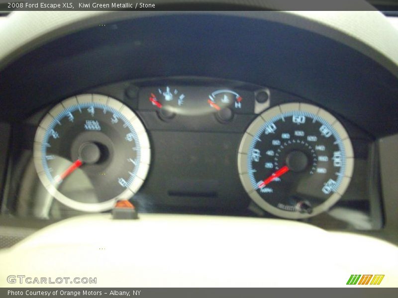 Kiwi Green Metallic / Stone 2008 Ford Escape XLS