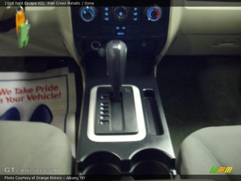 Kiwi Green Metallic / Stone 2008 Ford Escape XLS