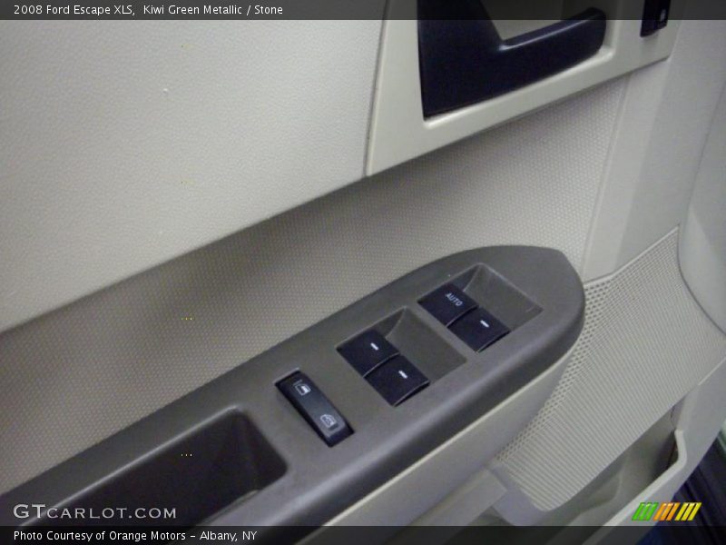 Kiwi Green Metallic / Stone 2008 Ford Escape XLS
