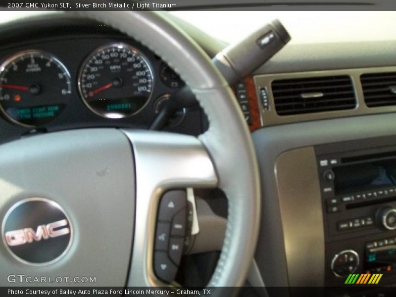 Silver Birch Metallic / Light Titanium 2007 GMC Yukon SLT