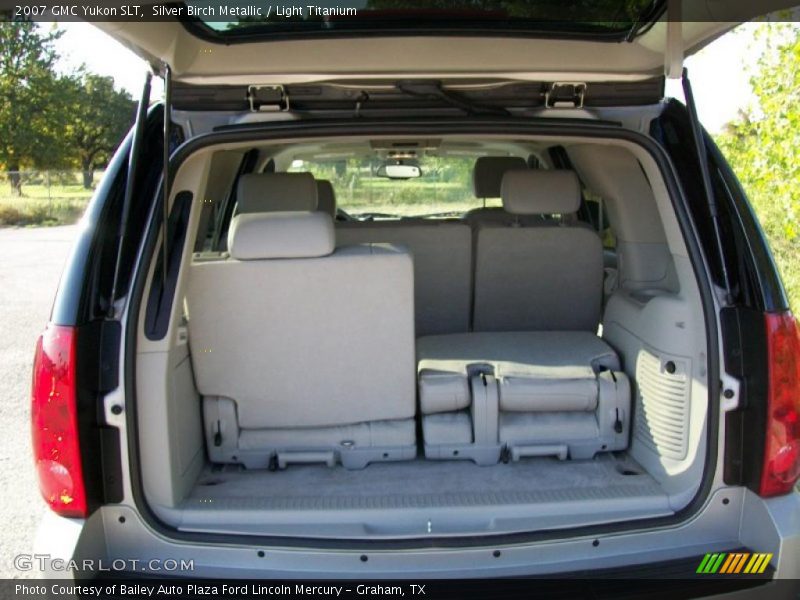 Silver Birch Metallic / Light Titanium 2007 GMC Yukon SLT