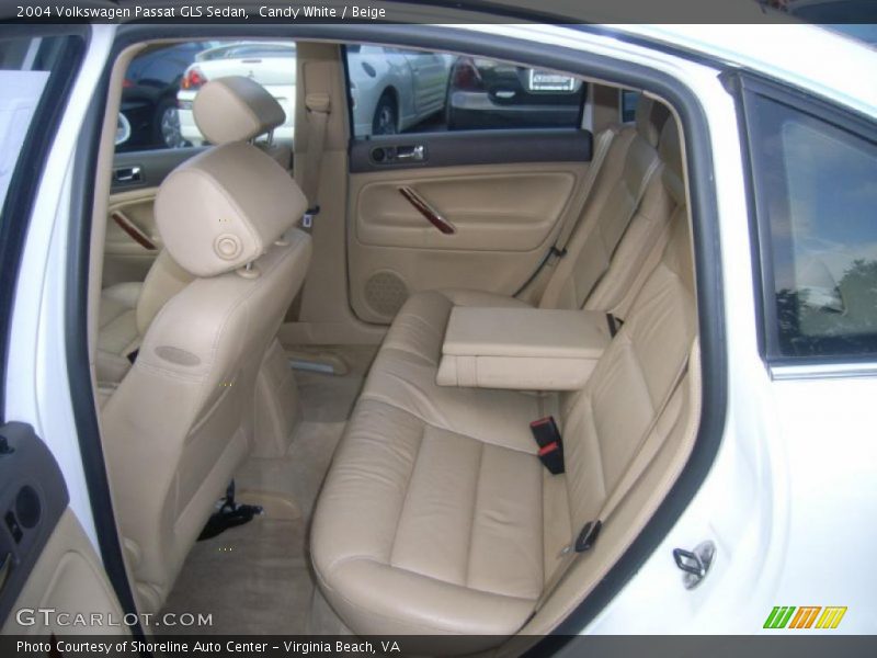 Candy White / Beige 2004 Volkswagen Passat GLS Sedan