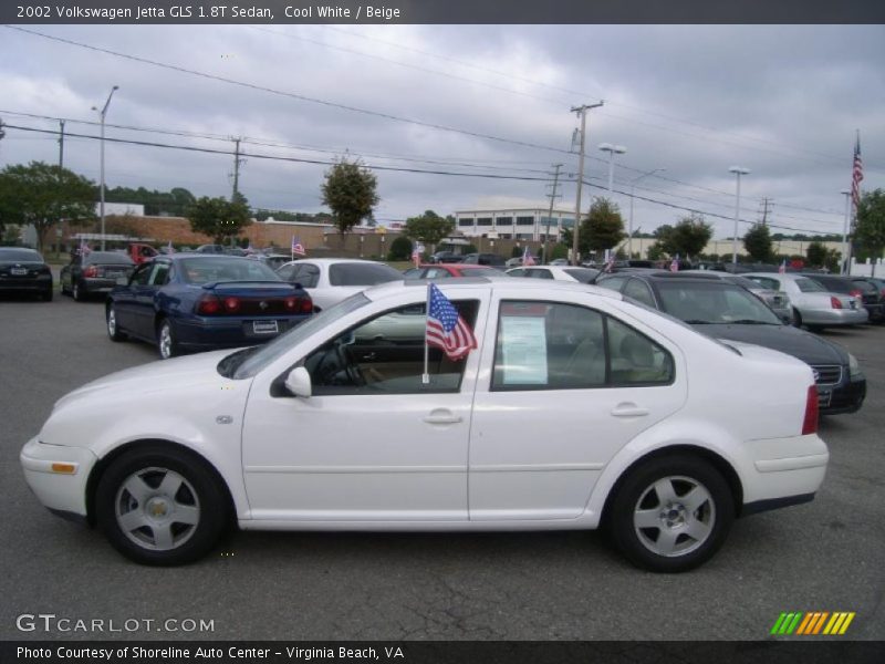 Cool White / Beige 2002 Volkswagen Jetta GLS 1.8T Sedan