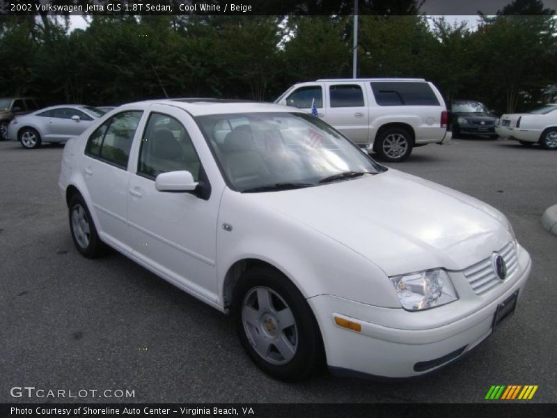 Cool White / Beige 2002 Volkswagen Jetta GLS 1.8T Sedan