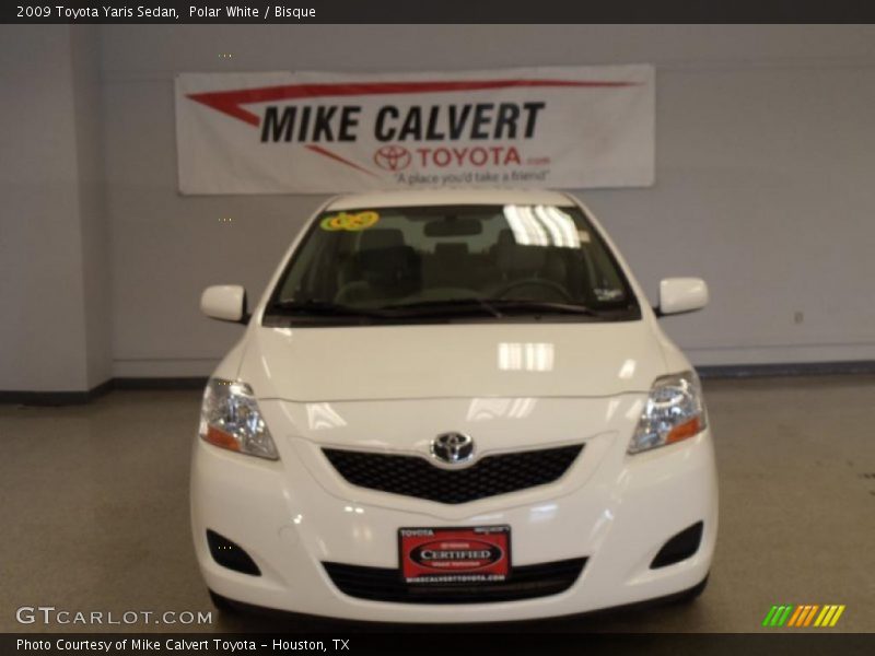 Polar White / Bisque 2009 Toyota Yaris Sedan