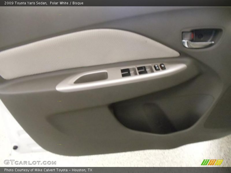 Polar White / Bisque 2009 Toyota Yaris Sedan