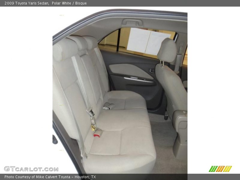 Polar White / Bisque 2009 Toyota Yaris Sedan