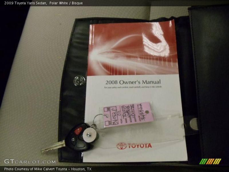 Polar White / Bisque 2009 Toyota Yaris Sedan