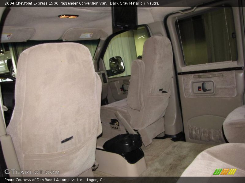  2004 Express 1500 Passenger Conversion Van Neutral Interior