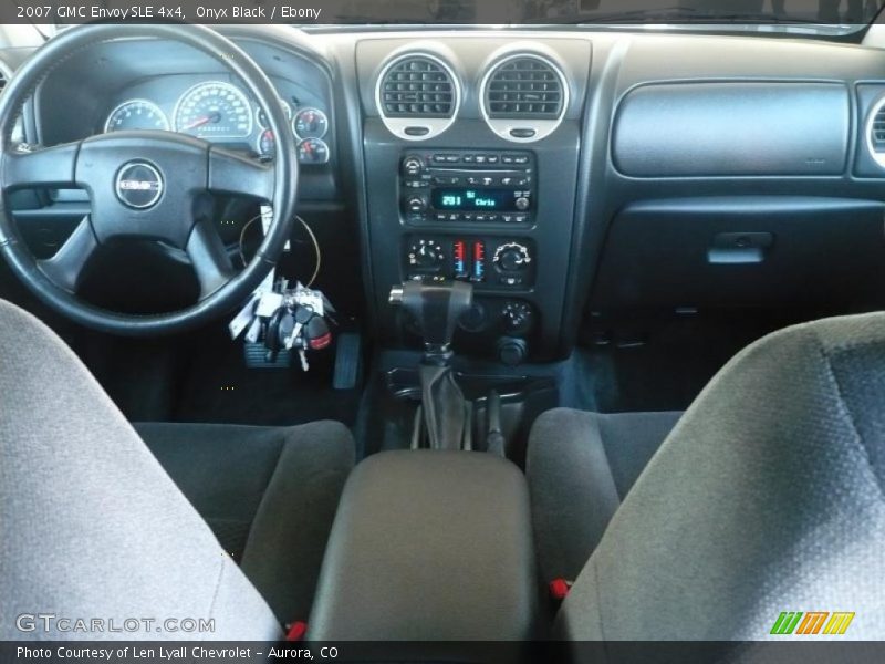 Onyx Black / Ebony 2007 GMC Envoy SLE 4x4