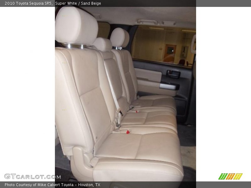Super White / Sand Beige 2010 Toyota Sequoia SR5