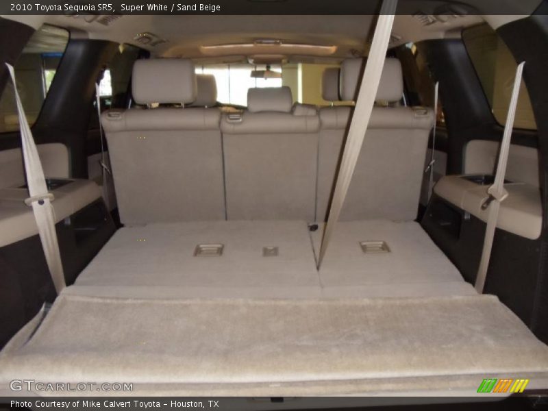 Super White / Sand Beige 2010 Toyota Sequoia SR5