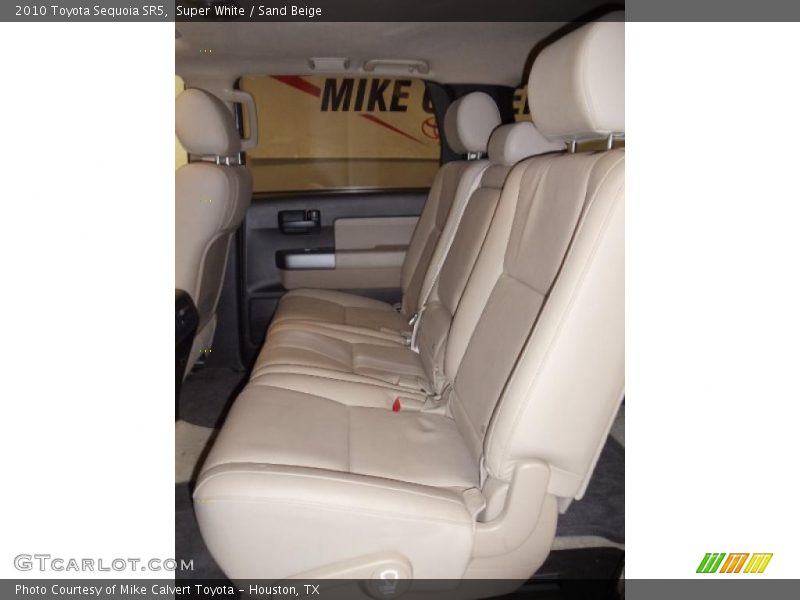 Super White / Sand Beige 2010 Toyota Sequoia SR5