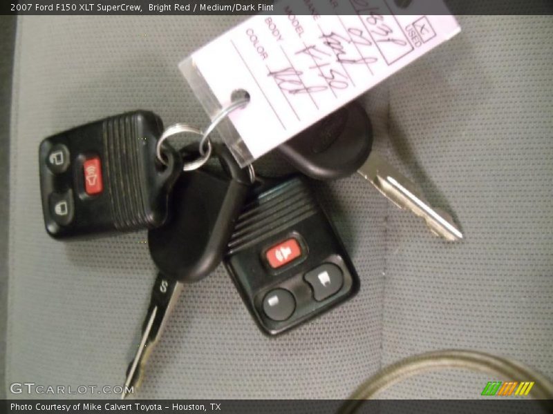 Bright Red / Medium/Dark Flint 2007 Ford F150 XLT SuperCrew