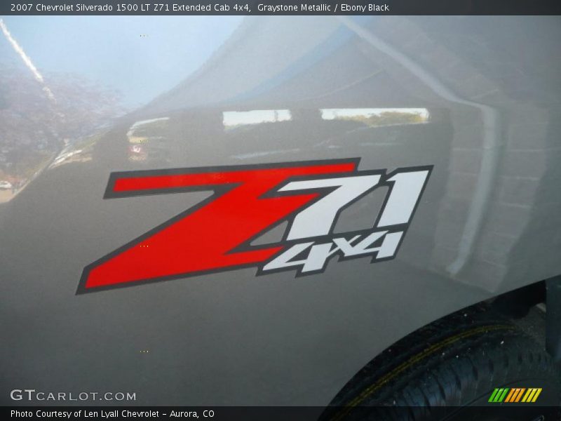 Graystone Metallic / Ebony Black 2007 Chevrolet Silverado 1500 LT Z71 Extended Cab 4x4