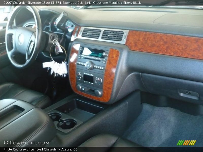 Graystone Metallic / Ebony Black 2007 Chevrolet Silverado 1500 LT Z71 Extended Cab 4x4