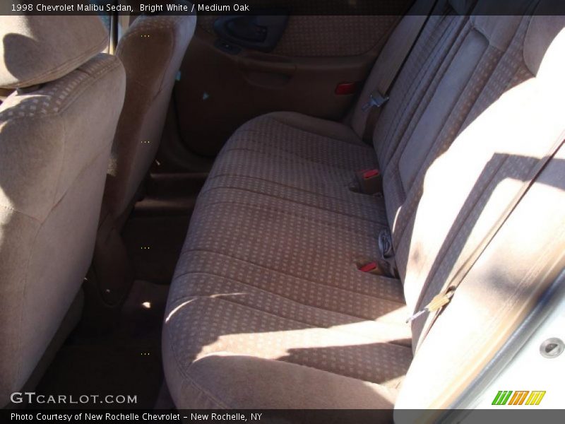 Bright White / Medium Oak 1998 Chevrolet Malibu Sedan