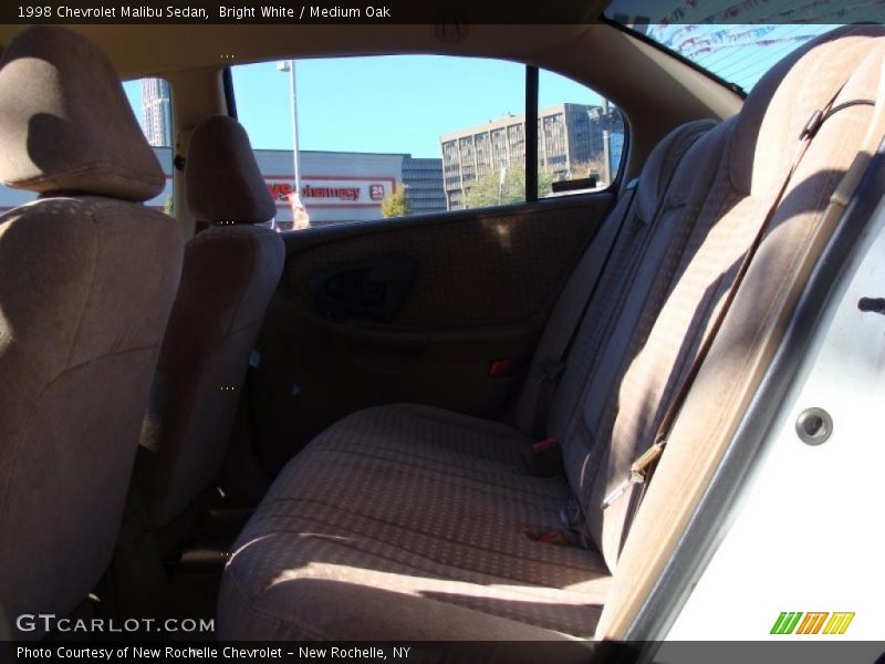 Bright White / Medium Oak 1998 Chevrolet Malibu Sedan