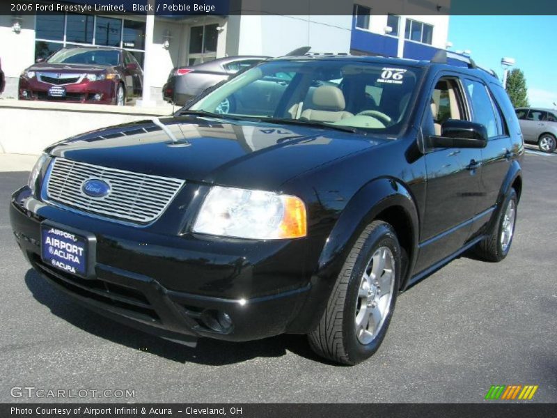 Black / Pebble Beige 2006 Ford Freestyle Limited