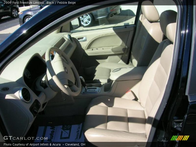  2006 Freestyle Limited Pebble Beige Interior