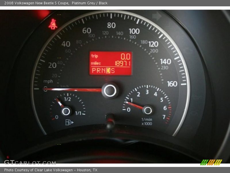 Platinum Grey / Black 2008 Volkswagen New Beetle S Coupe