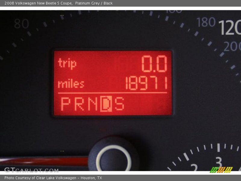 Platinum Grey / Black 2008 Volkswagen New Beetle S Coupe