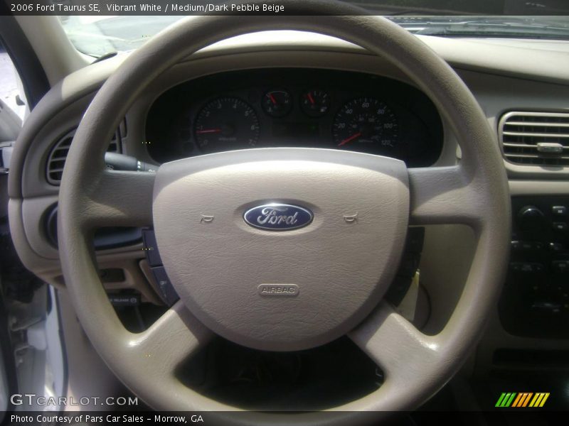 Vibrant White / Medium/Dark Pebble Beige 2006 Ford Taurus SE
