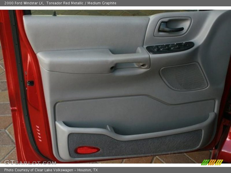 Toreador Red Metallic / Medium Graphite 2000 Ford Windstar LX