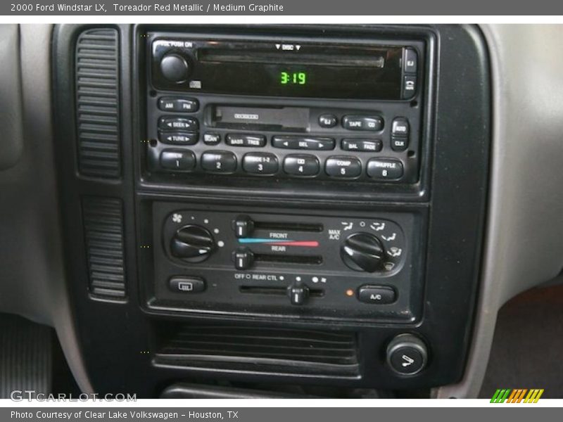Toreador Red Metallic / Medium Graphite 2000 Ford Windstar LX