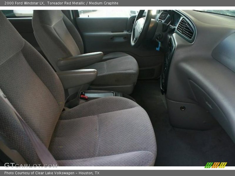 Toreador Red Metallic / Medium Graphite 2000 Ford Windstar LX