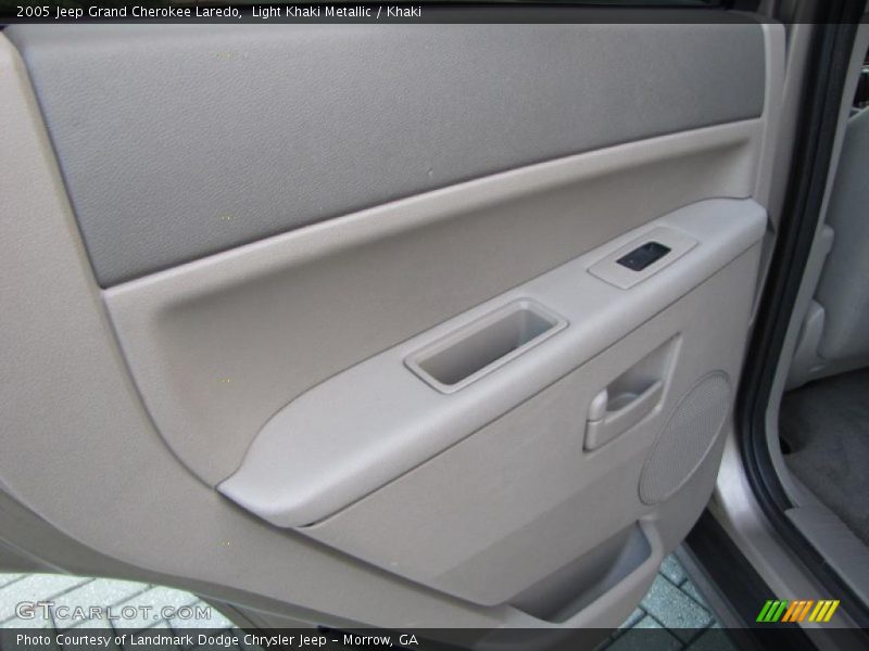 Light Khaki Metallic / Khaki 2005 Jeep Grand Cherokee Laredo