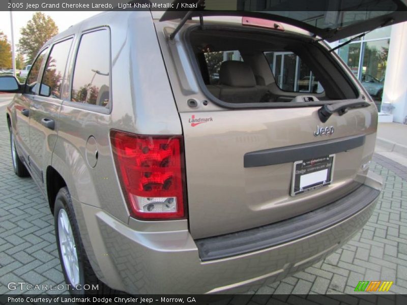 Light Khaki Metallic / Khaki 2005 Jeep Grand Cherokee Laredo