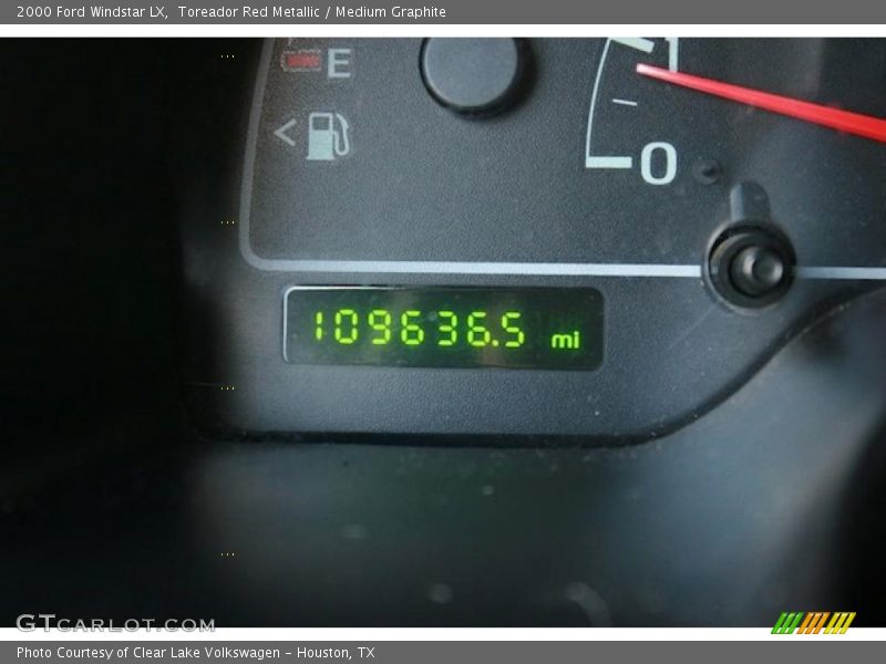 Toreador Red Metallic / Medium Graphite 2000 Ford Windstar LX