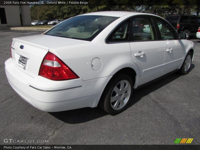 Oxford White / Pebble Beige 2006 Ford Five Hundred SE