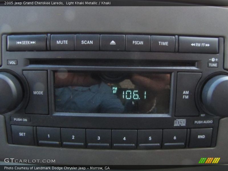 Light Khaki Metallic / Khaki 2005 Jeep Grand Cherokee Laredo