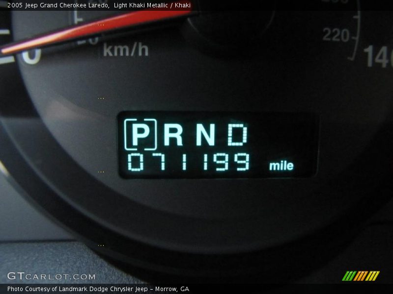 Light Khaki Metallic / Khaki 2005 Jeep Grand Cherokee Laredo