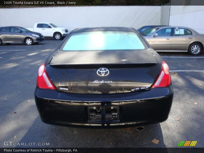 Black / Ivory 2006 Toyota Solara SLE V6 Coupe