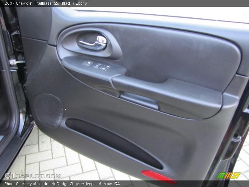  2007 TrailBlazer SS Ebony Interior