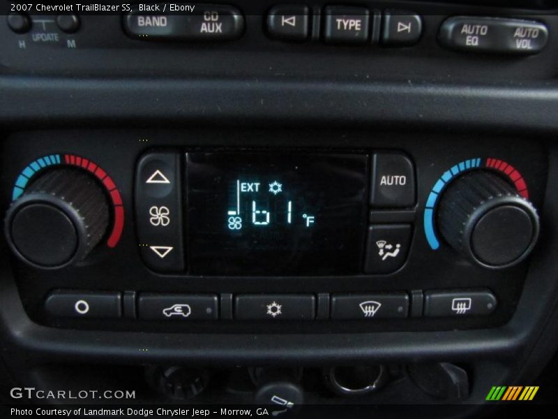 Controls of 2007 TrailBlazer SS