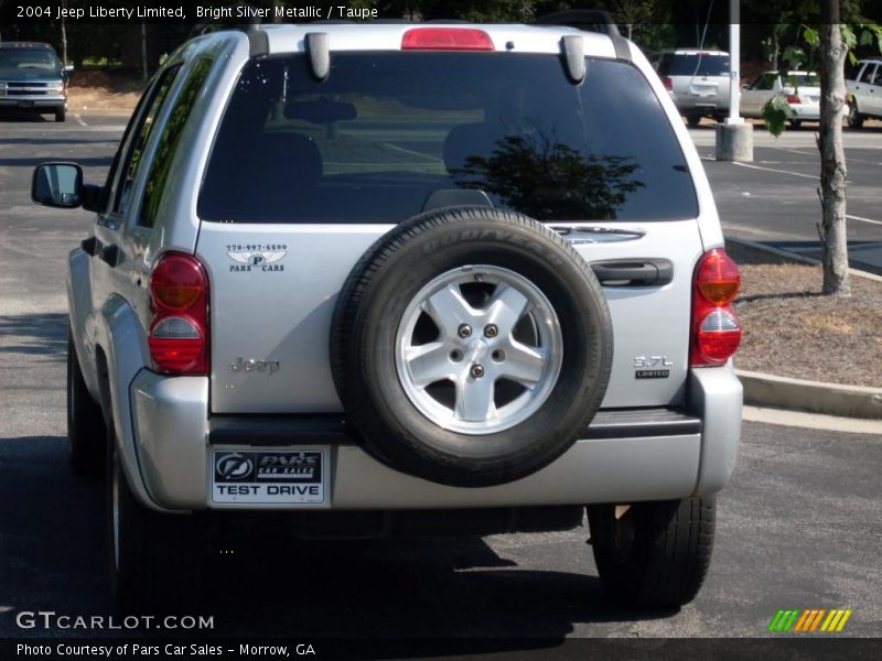 Bright Silver Metallic / Taupe 2004 Jeep Liberty Limited