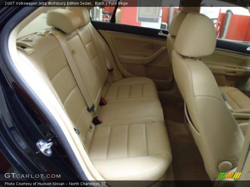 Black / Pure Beige 2007 Volkswagen Jetta Wolfsburg Edition Sedan