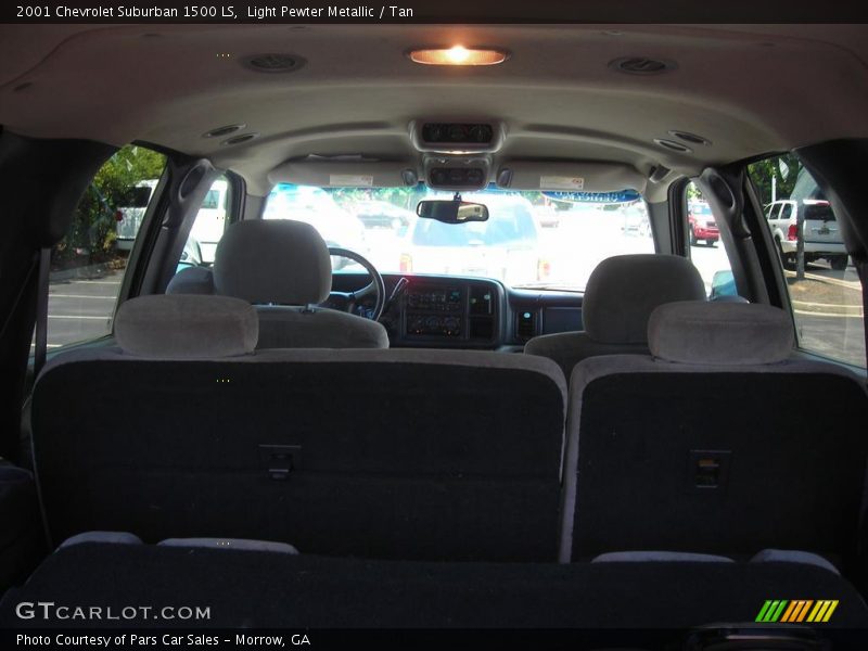 Light Pewter Metallic / Tan 2001 Chevrolet Suburban 1500 LS