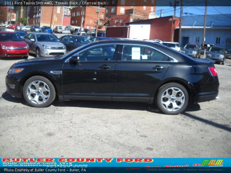 Tuxedo Black / Charcoal Black 2011 Ford Taurus SHO AWD