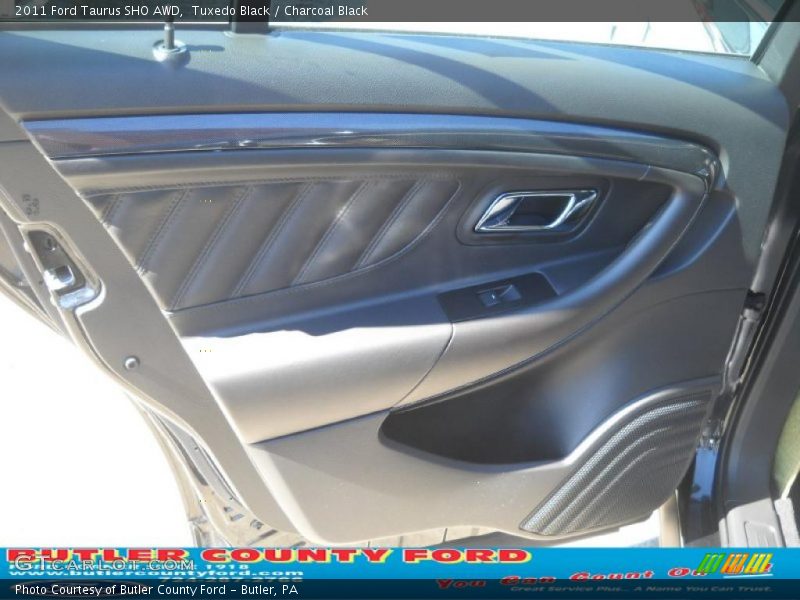 Tuxedo Black / Charcoal Black 2011 Ford Taurus SHO AWD