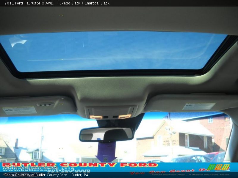 Tuxedo Black / Charcoal Black 2011 Ford Taurus SHO AWD