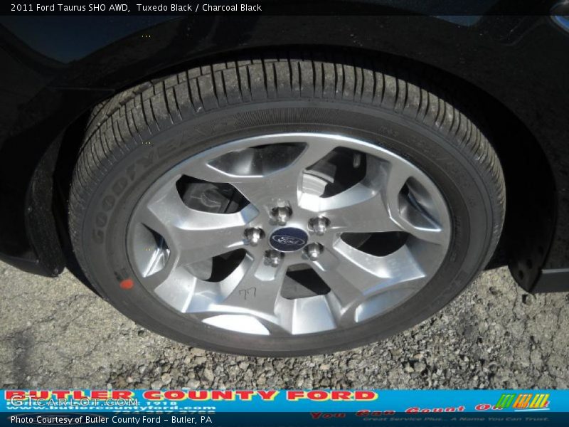 Tuxedo Black / Charcoal Black 2011 Ford Taurus SHO AWD