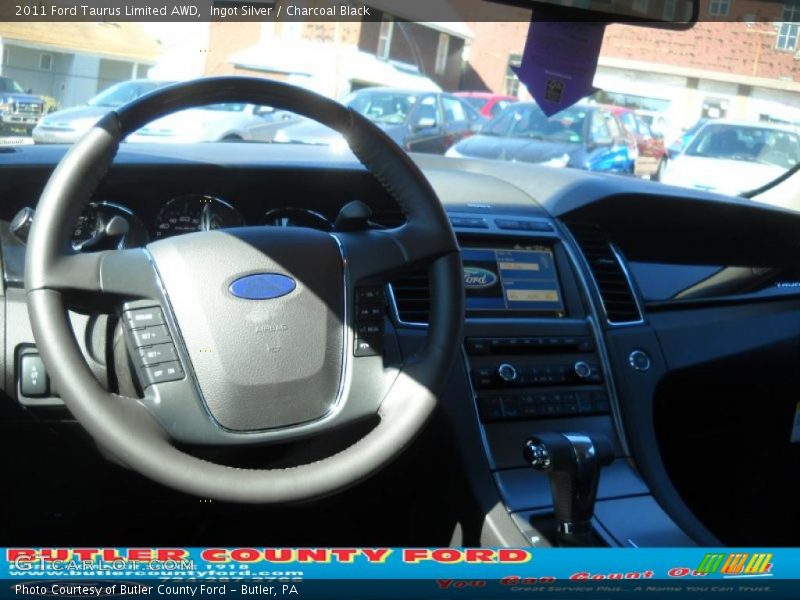 Ingot Silver / Charcoal Black 2011 Ford Taurus Limited AWD